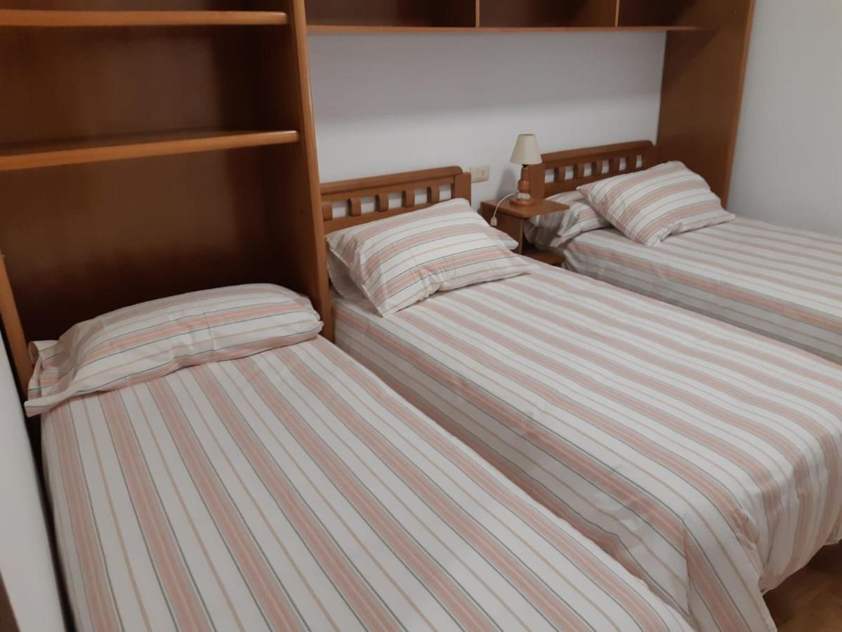 Apartamento Con Terraza Y Vistas Al Mar Διαμέρισμα Bueu Εξωτερικό φωτογραφία